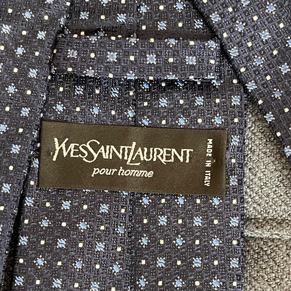 Yves Saint Laurent YSL pour homme 100% silk tie Blue NIB - Picture 12 of 12